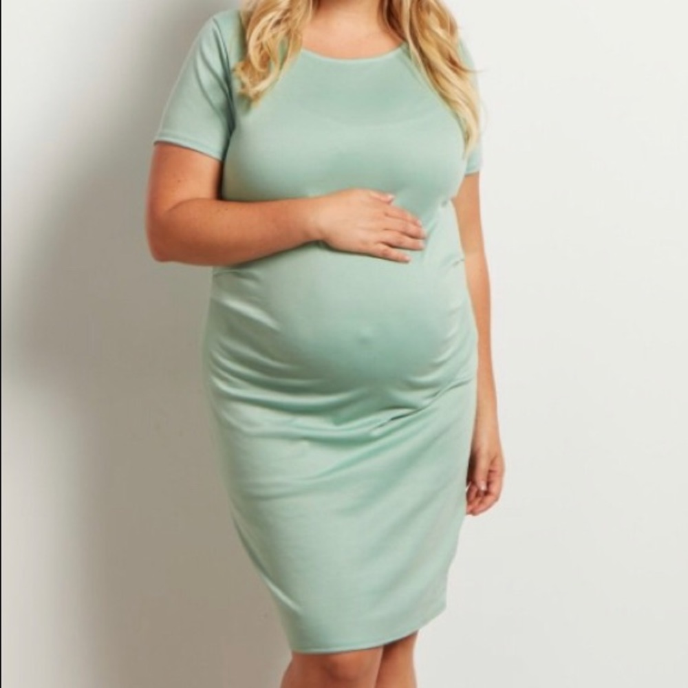 Pinkblush sage maternity dress 3X EUC